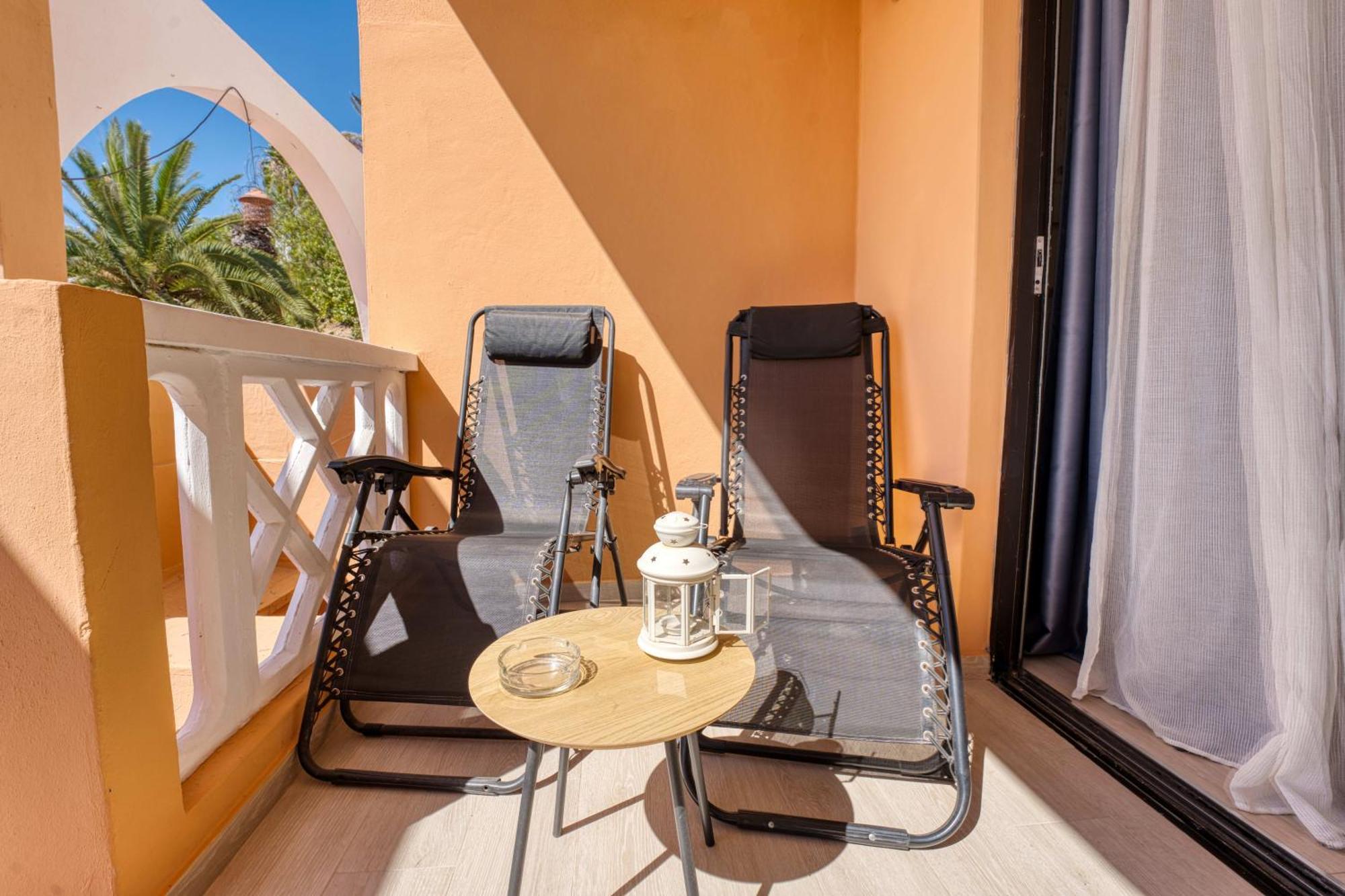 Estudio Con Terraza Y Vistas Espectaculares Ov302 Адехе Екстер'єр фото